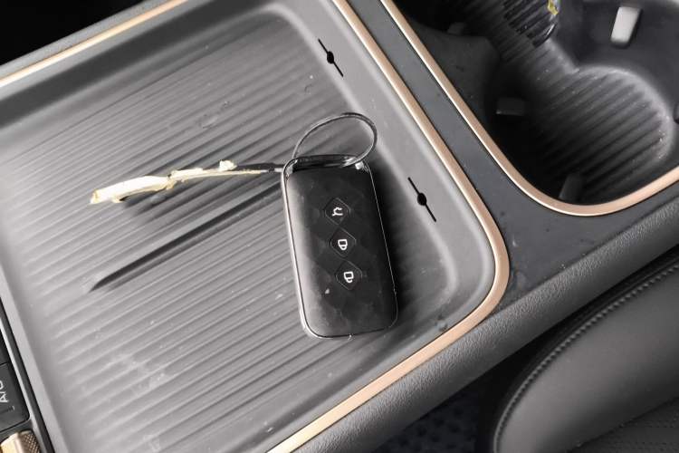 Used Wuling Xingguang S 2024 130 km Flagship Version Interior 1