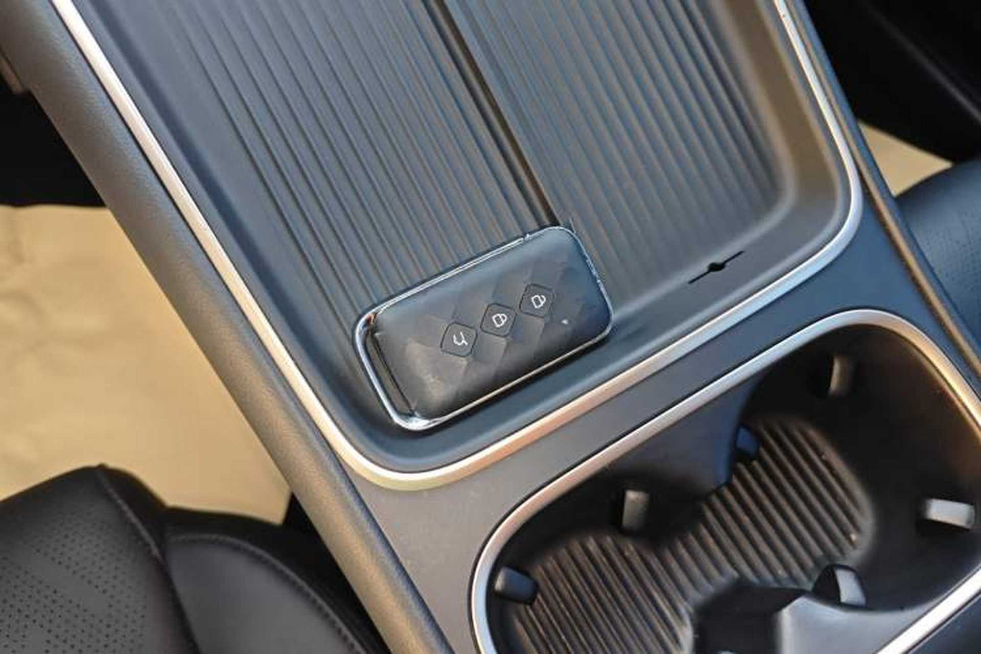 Used Wuling Xingguang S 2024 130 km Flagship Version Interior 1