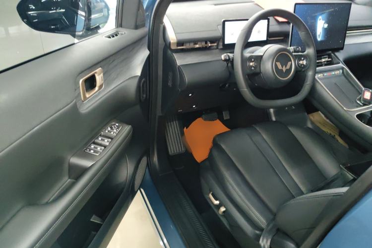Used Wuling Xingguang S 2024 130 km Flagship Version Interior 3
