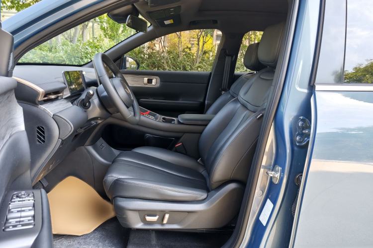 Used Wuling Xingguang S 2024 130 km Flagship Version Left Front Seat