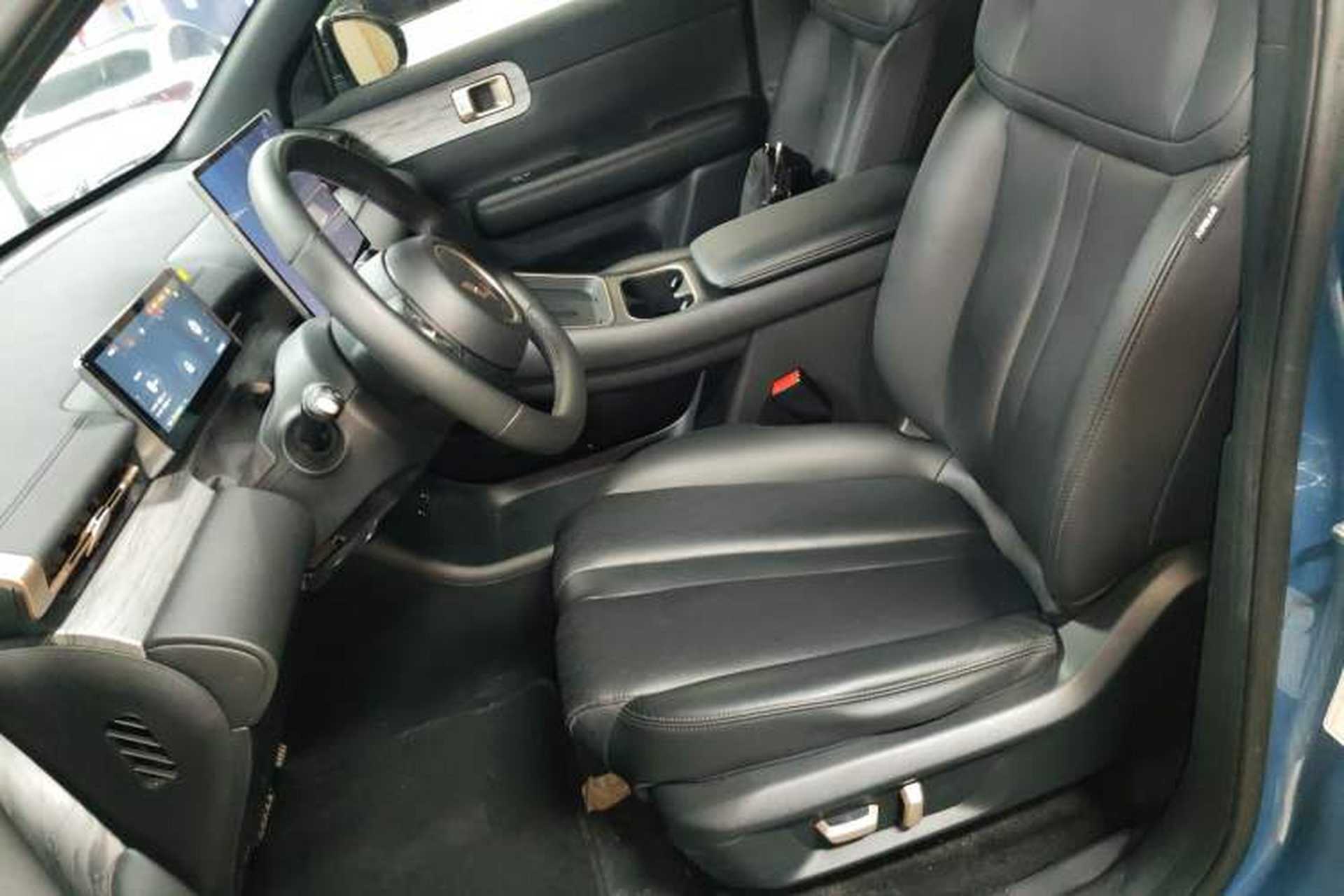 Used Wuling Xingguang S 2024 510km Flagship Edition Left Front Seat