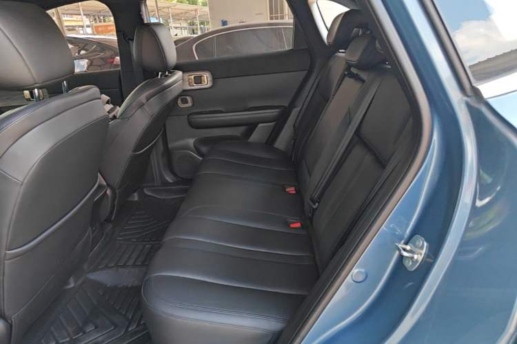 Used Wuling Xingguang S 2024 510 km Flagship Version Left Rear Seat