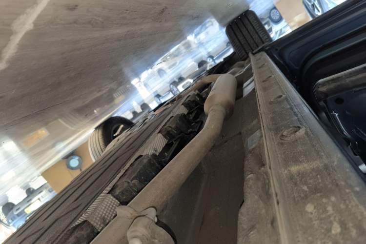 Used Wuling Xingguang S 2024 130 km Flagship Version Left Side Sill