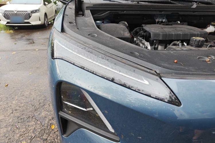 Used Wuling Xingguang S 2024 130 km Flagship Version Right Front Headlight