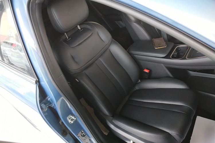 Used Wuling Xingguang S 2024 130 km Flagship Version Right Front Seat