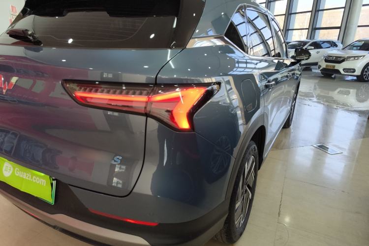 Used Wuling Xingguang S 2024 130 km Flagship Version Right Rear Taillight