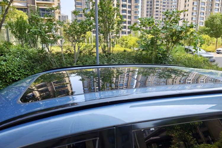 Used Wuling Xingguang S 2024 130 km Flagship Version Roof