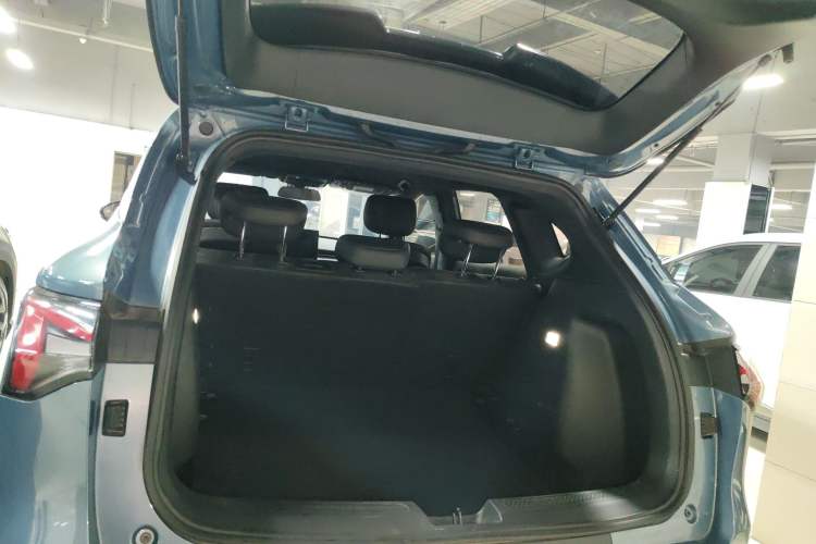 Used Wuling Xingguang S 2024 510km Flagship Edition Trunk
