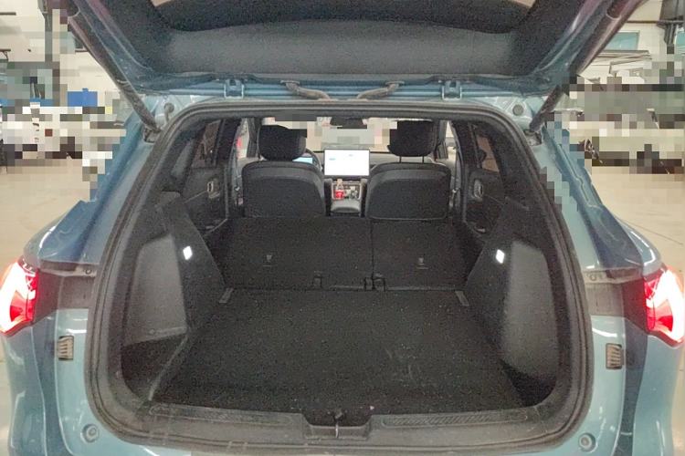 Used Wuling Xingguang S 2024 130 km Flagship Version Trunk