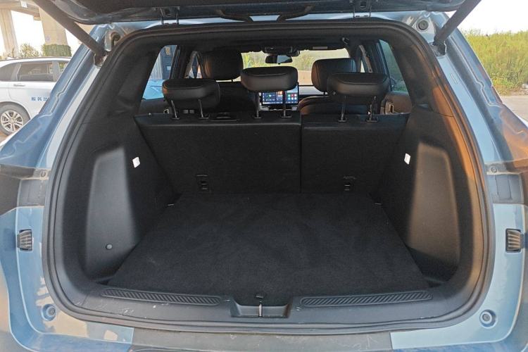 Used Wuling Xingguang S 2024 130 km Flagship Version Trunk