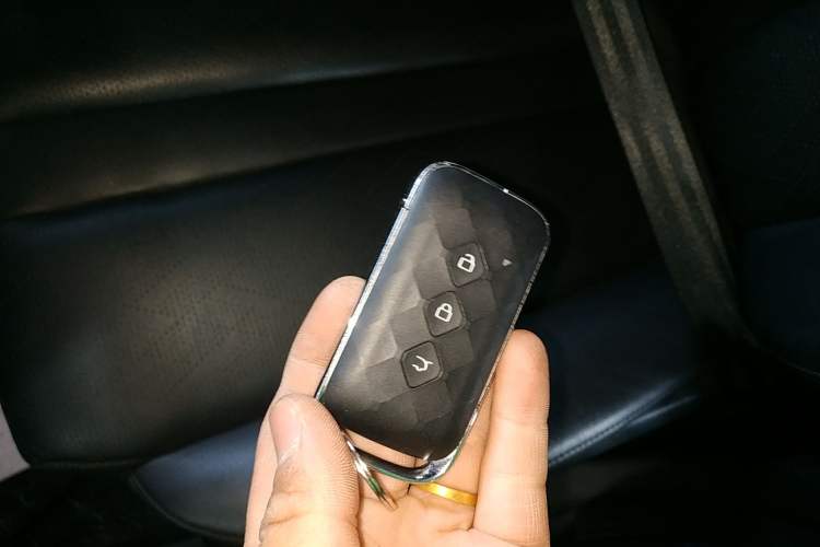 Used Wuling Xingguang S 2024 130 km Flagship Version Vehicle Key