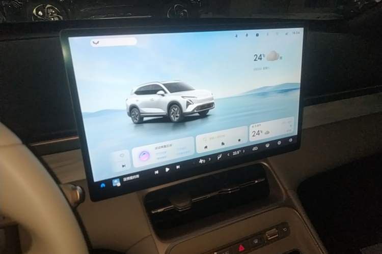 Used Wuling Xingguang S 2024 130 km Flagship Version Audio And AC Panel