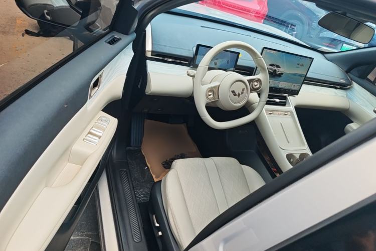 Used Wuling Xingguang S 2024 130km Flagship Version Driver Seat