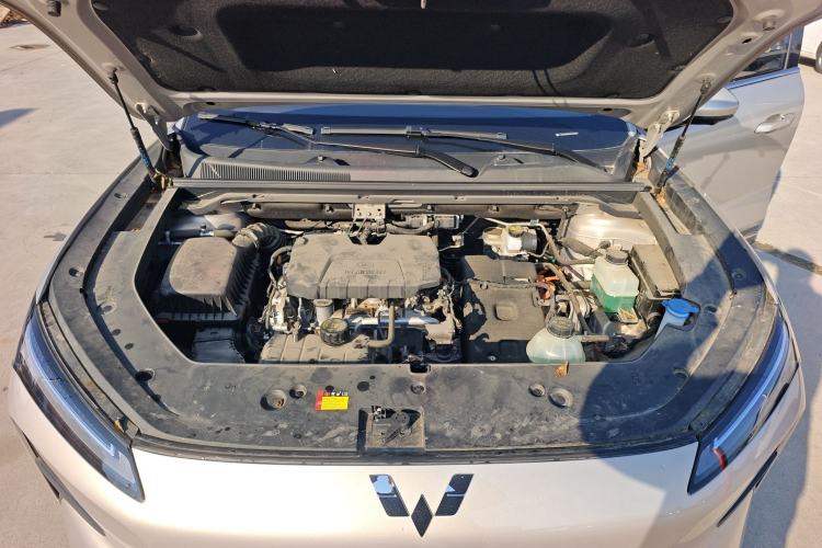 Used Wuling Xingguang S 2024 130 km Flagship Version Engine Bay