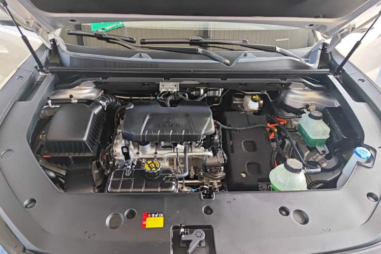 Used Wuling Xingguang S 2024 130 km Flagship Version Engine Bay
