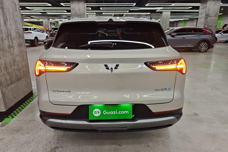 Used Wuling Xingguang S 2024 130 km Flagship Version Exterior 4