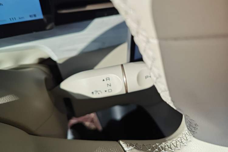 Used Wuling Xingguang S 2024 130 km Flagship Version Gear Lever