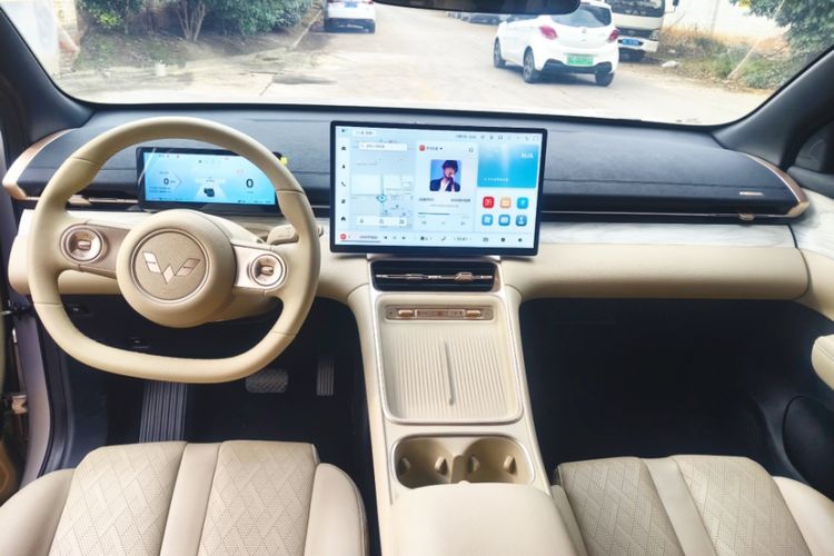 Used Wuling Xingguang S 2024 130 km Flagship Version Interior 4