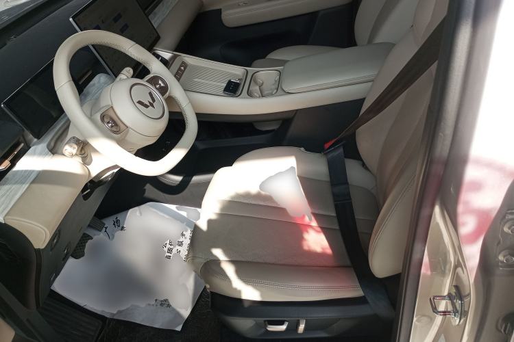Used Wuling Xingguang S 2024 130 km Flagship Version Left Front Seat