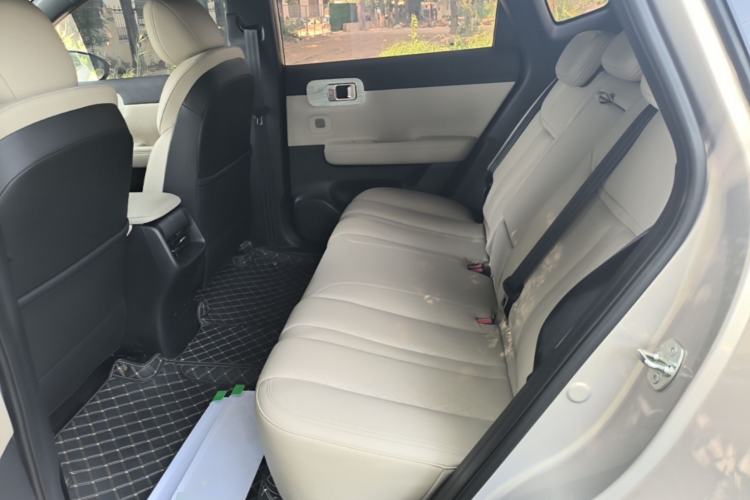 Used Wuling Xingguang S 2024 130 km Flagship Version Left Rear Seat