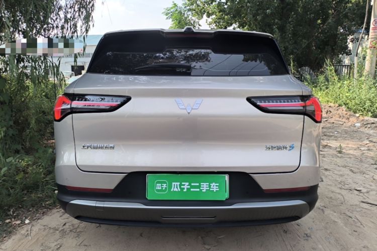 Used Wuling Xingguang S 2024 130 km Flagship Version Rear