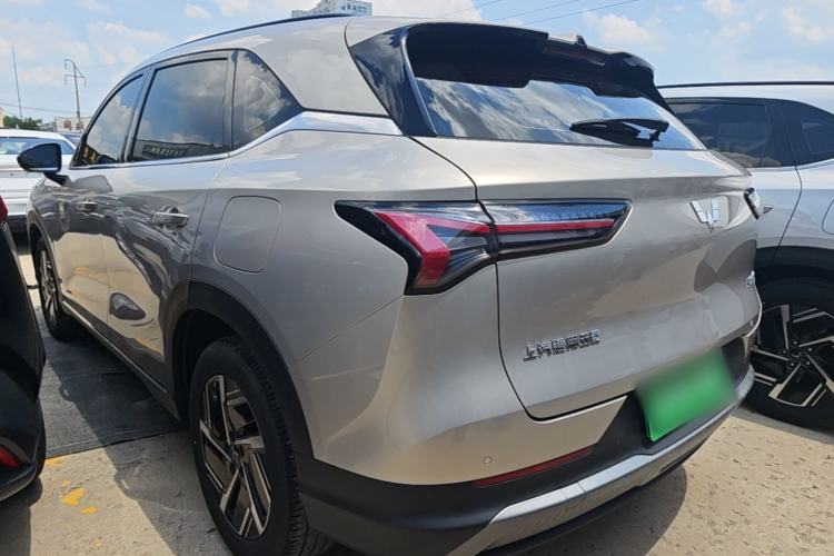 Used Wuling Xingguang S 2024 130km Flagship Version Rear Left 45 Deg
