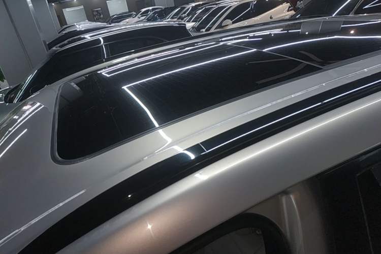Used Wuling Xingguang S 2024 130 km Flagship Version Roof