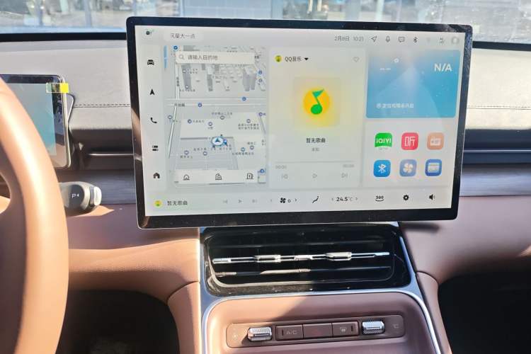 Used Wuling Xingguang S 2024 130 km Flagship Version Audio And AC Panel