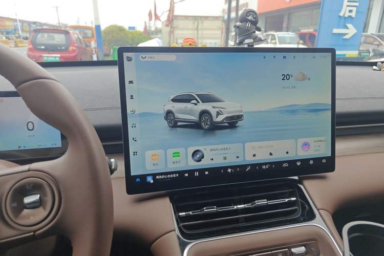 Used Wuling Xingguang S 2024 130 km Flagship Version Audio And AC Panel