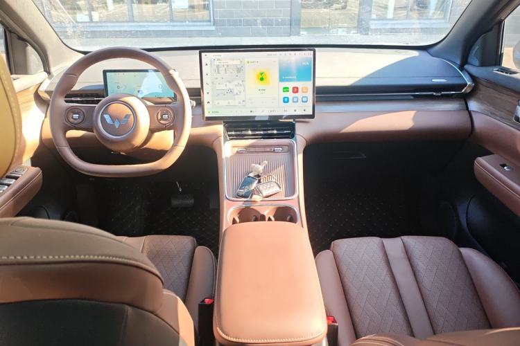 Used Wuling Xingguang S 2024 130 km Flagship Version Center Console