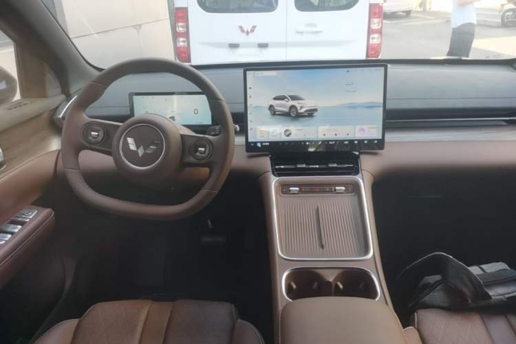 Used Wuling Xingguang S 2024 510 km Flagship Version Center Console