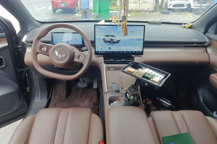 Used Wuling Xingguang S 2024 130 km Flagship Version Center Console