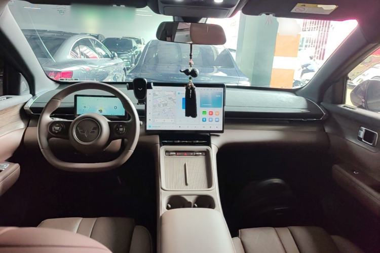 Used Wuling Xingguang S 2024 130km Flagship Version Center Console