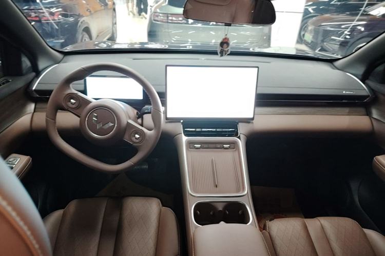 Used Wuling Xingguang S 2024 130 km Flagship Version Center Console