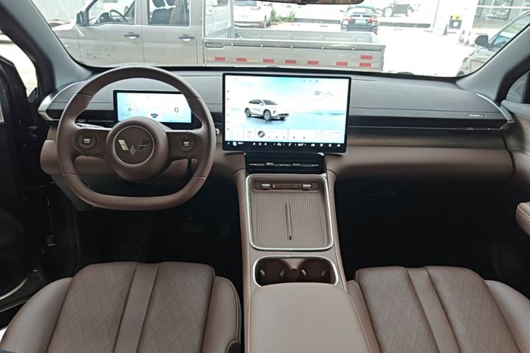 Used Wuling Xingguang S 2024 130 km Flagship Version Center Console