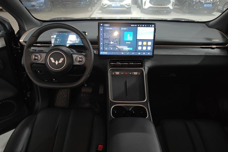Used Wuling Xingguang S 2024 130 km Flagship Version Center Console