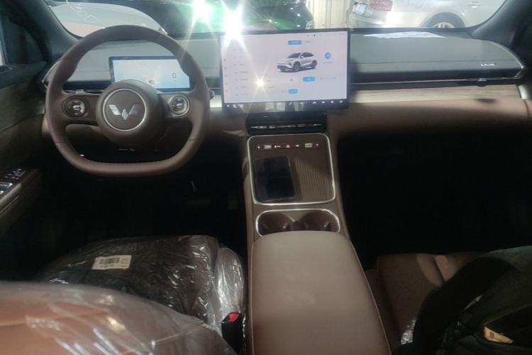 Used Wuling Xingguang S 2024 130 km Flagship Version Center Console