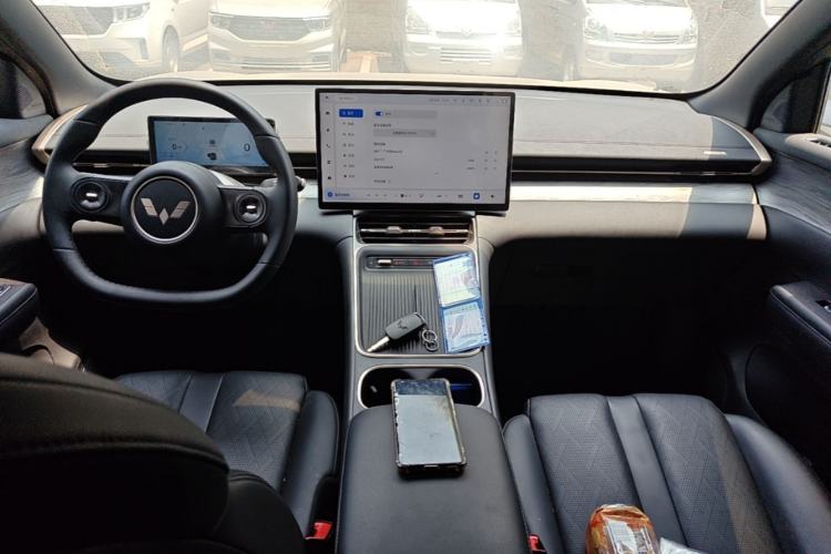 Used Wuling Xingguang S 2024 130 km Flagship Version Center Console