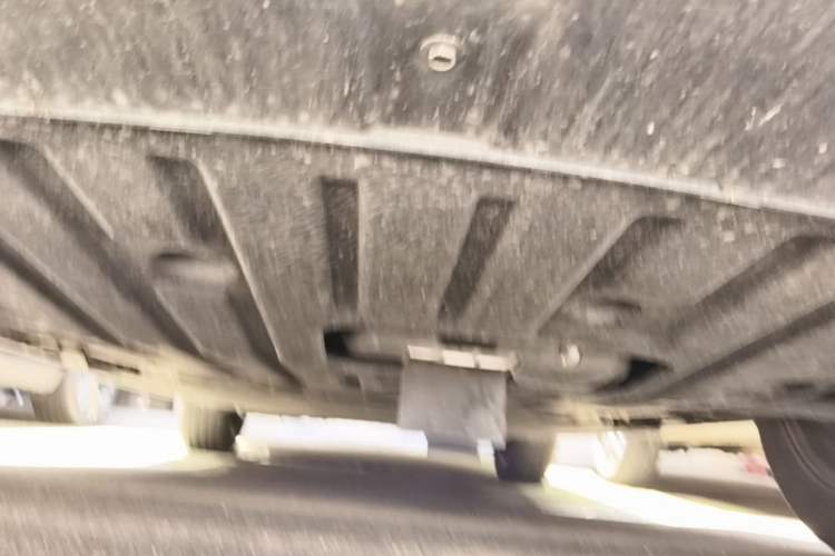 Used Wuling Xingguang S 2024 510 km Flagship Version Chassis Front