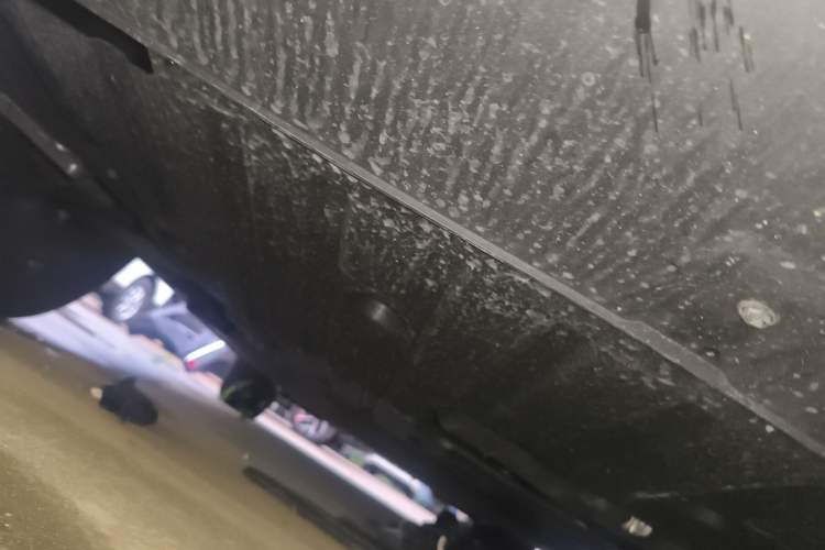 Used Wuling Xingguang S 2024 510 km Flagship Version Chassis Front