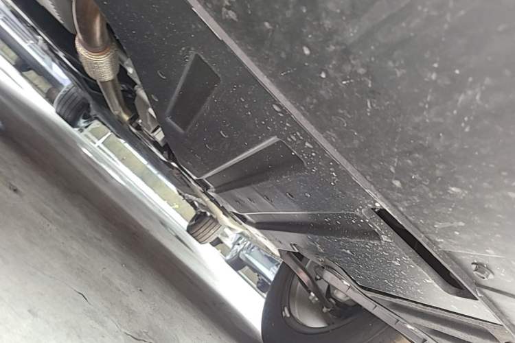 Used Wuling Xingguang S 2024 130 km Flagship Version Chassis Front