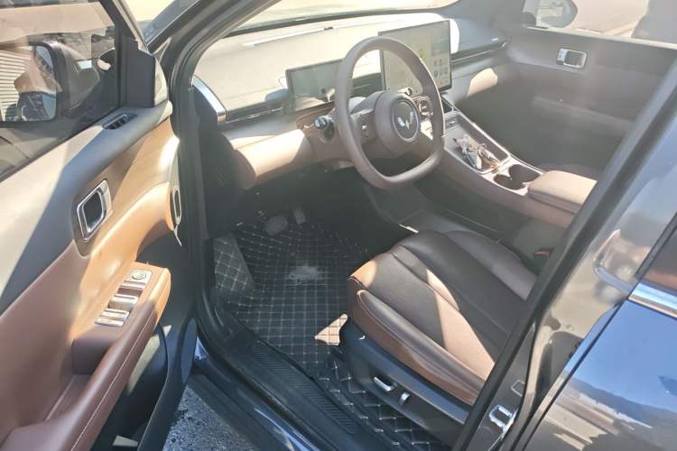 Used Wuling Xingguang S 2024 130 km Flagship Version Driver Seat
