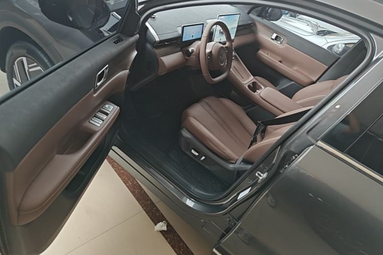 Used Wuling Xingguang S 2024 130 km Flagship Version Driver Seat
