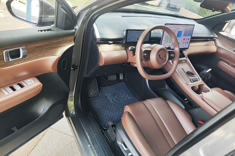 Used Wuling Xingguang S 2024 60km Advanced Version Driver Seat