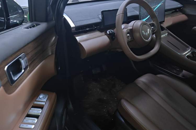 Used Wuling Xingguang S 2024 130 km Flagship Version Driver Seat