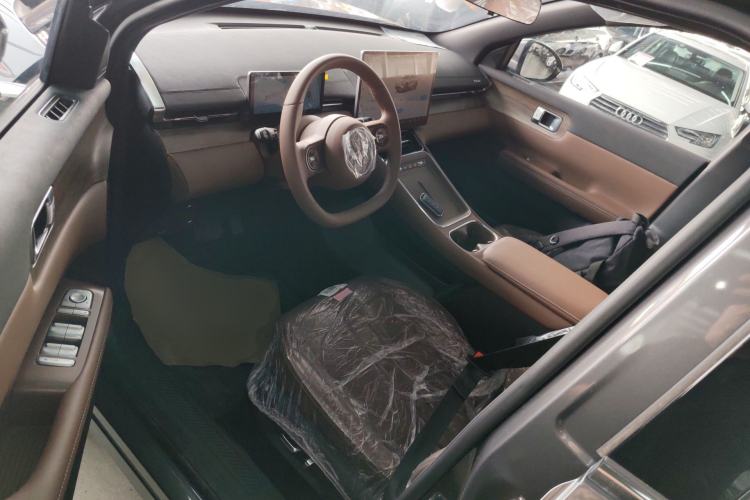 Used Wuling Xingguang S 2024 130km Flagship Version Driver Seat