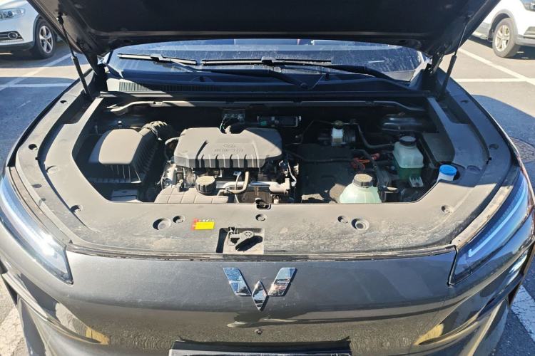 Used Wuling Xingguang S 2024 130 km Flagship Version Engine Bay