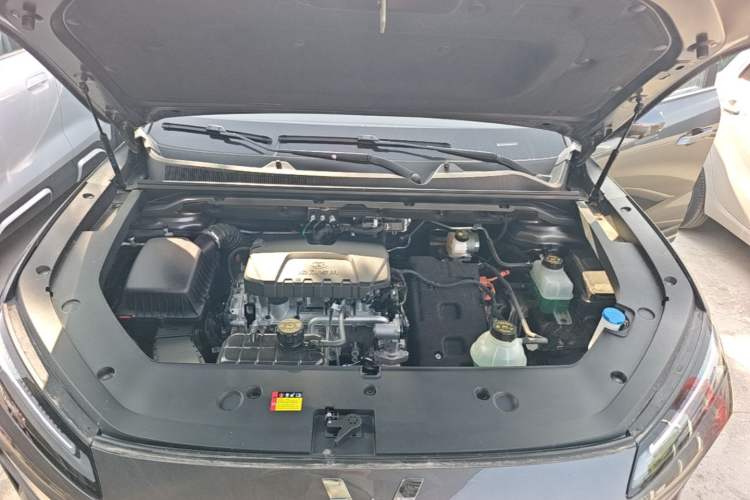 Used Wuling Xingguang S 2024 130 km Flagship Version Engine Bay