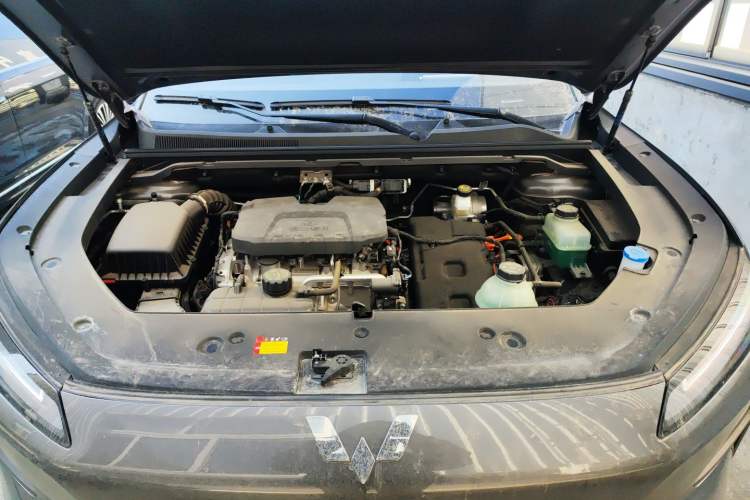Used Wuling Xingguang S 2024 130 km Flagship Version Engine Bay