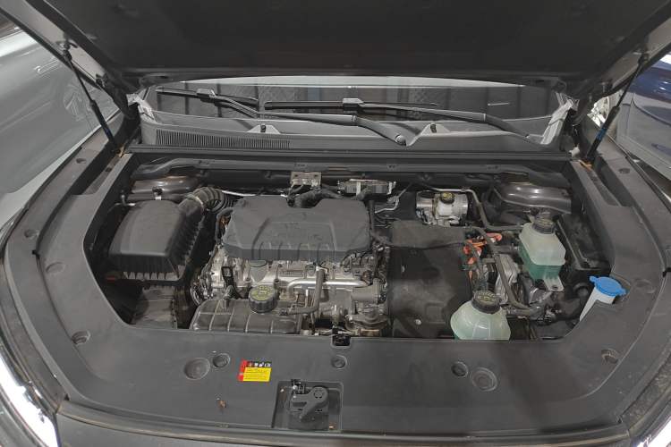 Used Wuling Xingguang S 2024 130 km Flagship Version Engine Bay